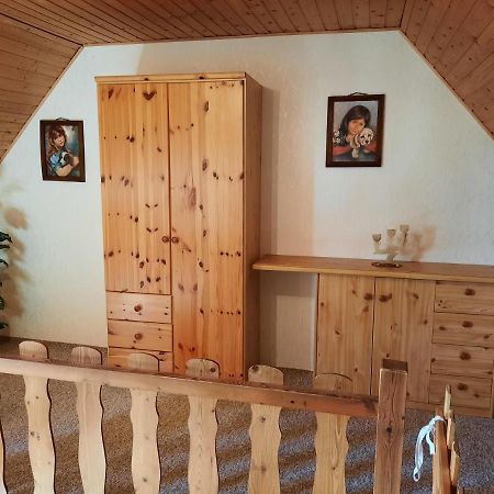 Lacky - Kleines Familienreihenmittelhaus In Grieben Hiddensee Εξωτερικό φωτογραφία