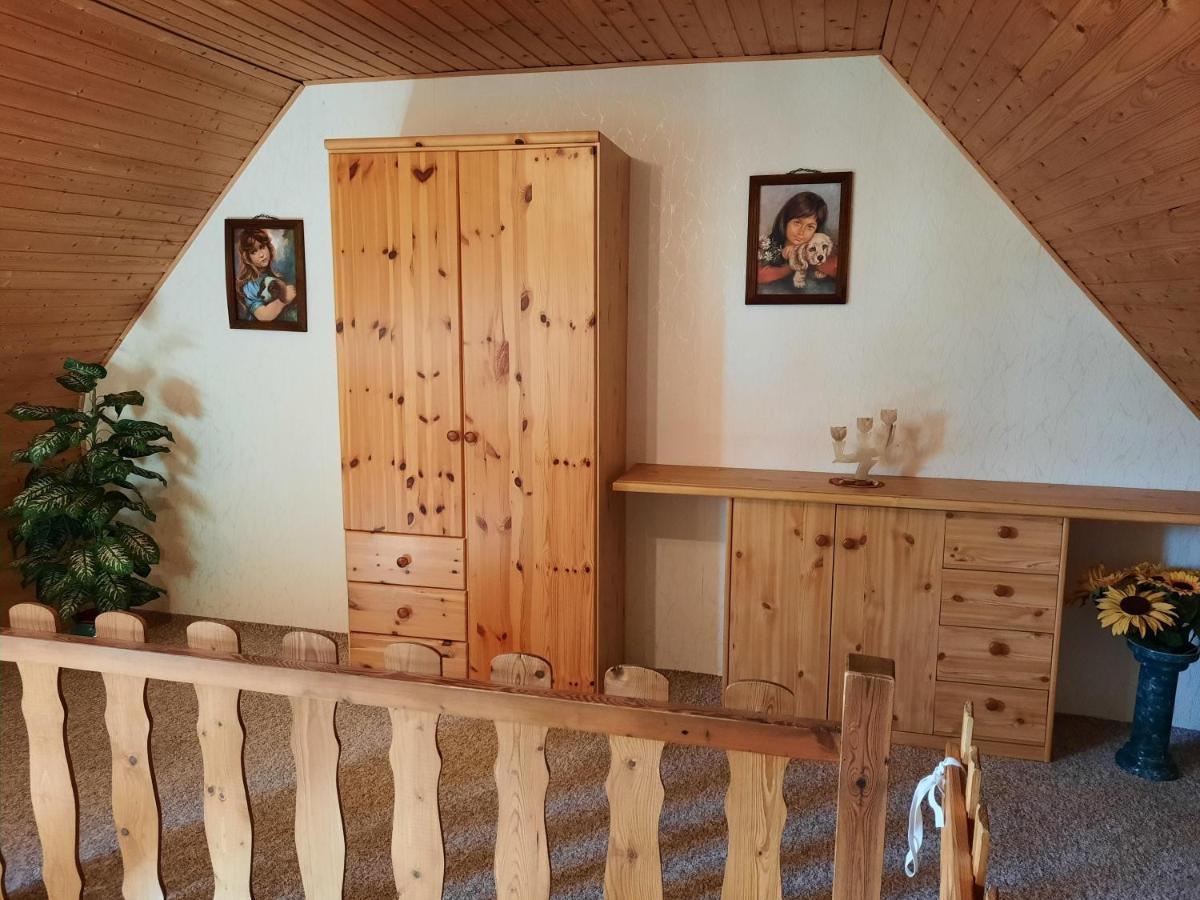 Lacky - Kleines Familienreihenmittelhaus In Grieben Hiddensee Εξωτερικό φωτογραφία
